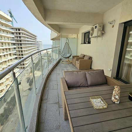 Studio 81 - Casa Del Mar, Mamaia Nord Exterior photo